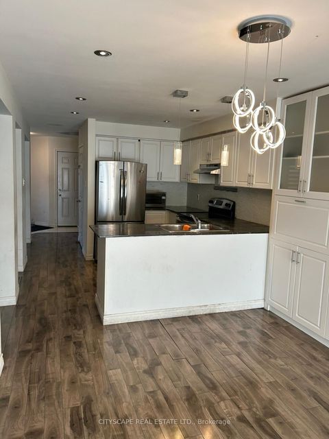 11 Trammell Lane Brampton ON L6Y 4J2