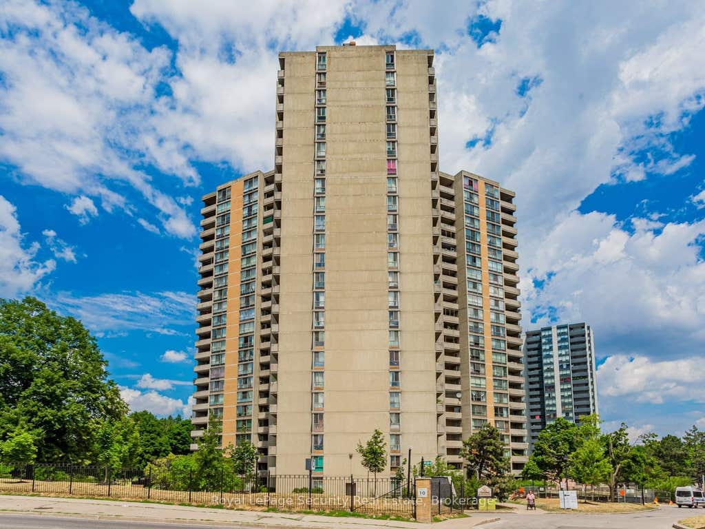 Photo of 10 Martha Eaton Way #1702, Toronto, ON M6M 5B3 (MLS # W13456782)