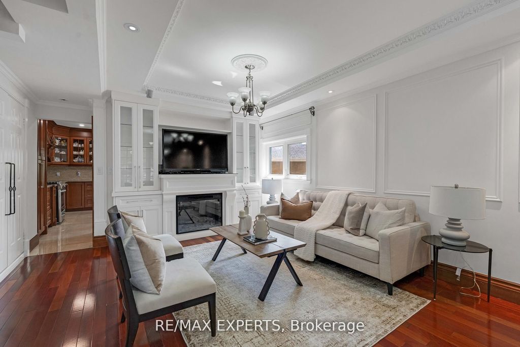 Photo of 19 Kenora Crescent, Toronto, ON M6M 1C5 (MLS # W12359042)