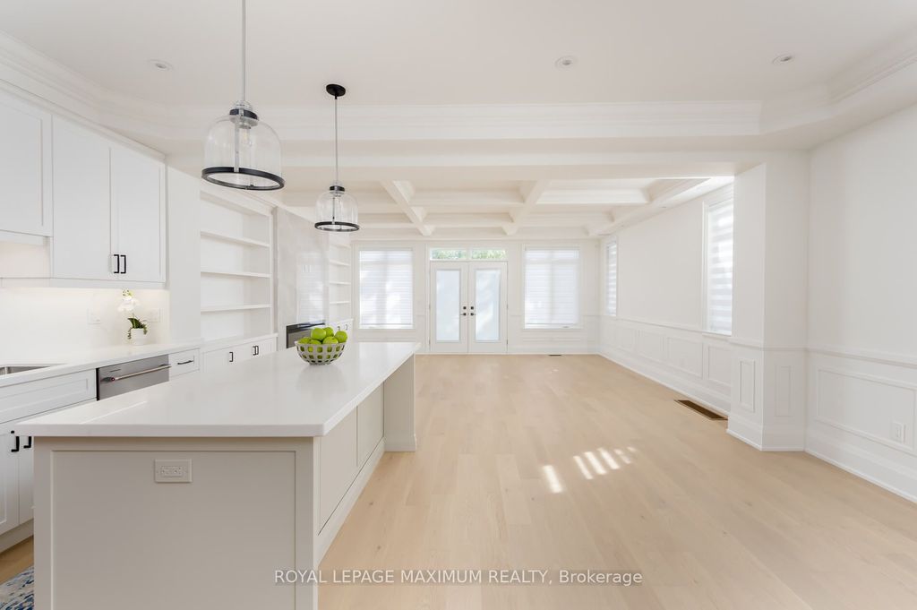 Photo of 39 B Gort Avenue, Toronto, ON M8W 3Y7 (MLS # W12354531)