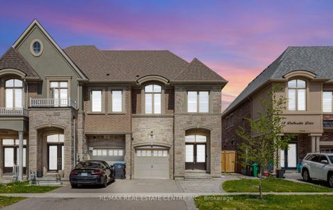 14 Dalbeattie Drive Brampton ON L6Y 0E3
