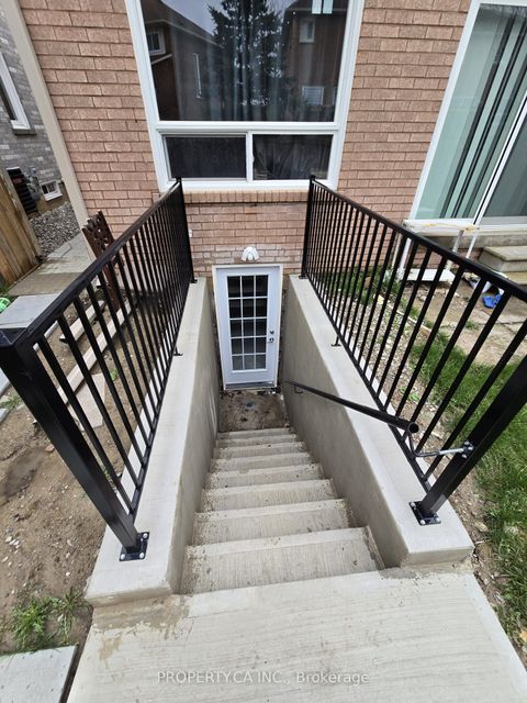6608 Lisgar Drive Basement Mississauga ON L5N 6W1