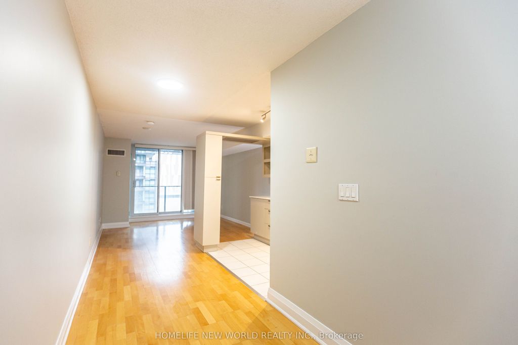 Photo of 111 Elizabeth Street #951, Toronto, ON M5G 1P7 (MLS # C12356233)