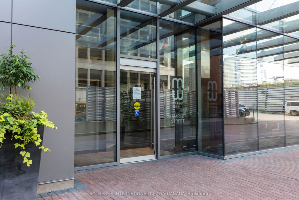 Photo of 1 Market Street #1215, Toronto, ON M5E 0A2 (MLS # C13032958)