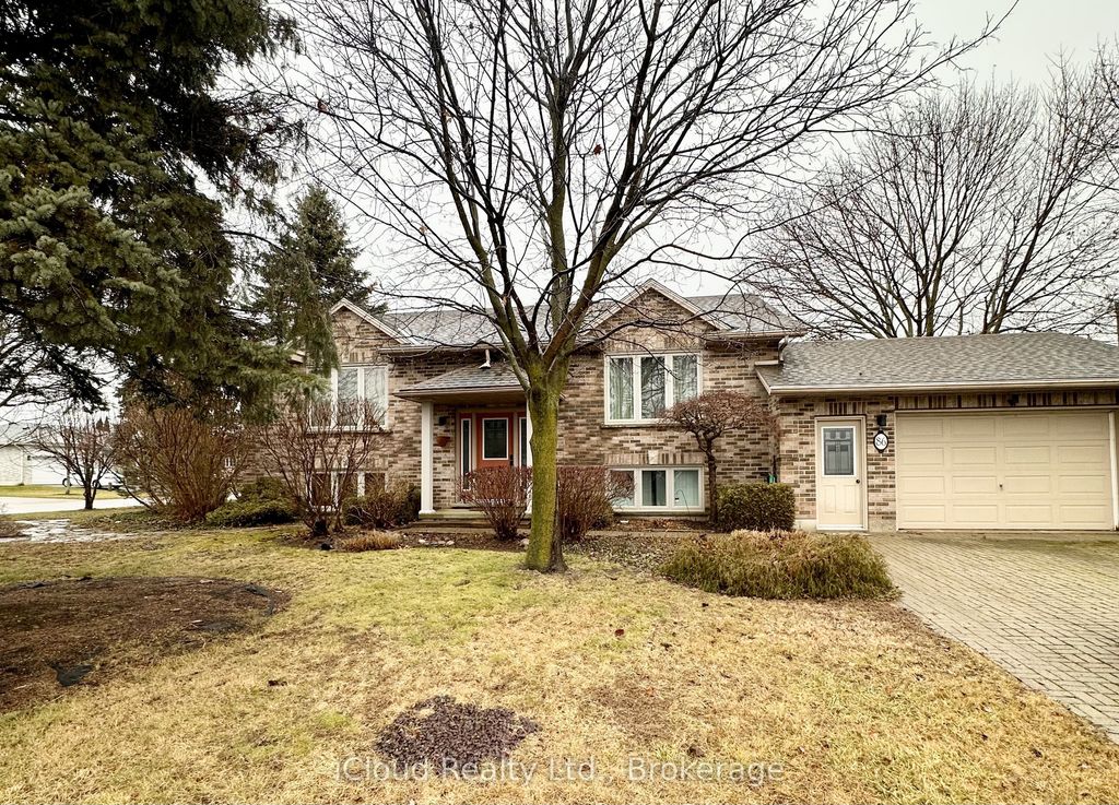 Photo of 86 GLENDALE Drive E, Tillsonburg, ON N4G 1J7 (MLS # X12645510)