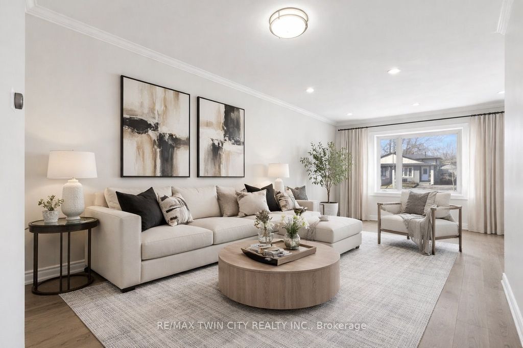 Photo of 25 Seaborn Road, Brampton, ON L6V 2B8 (MLS # W12906304)