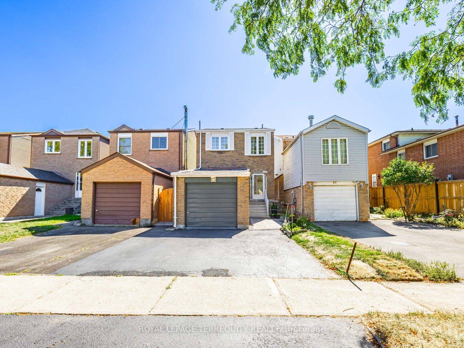 65 Bob O'link Avenue