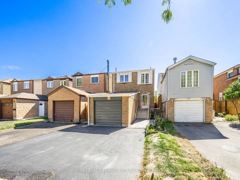 65 Bob O'link Avenue Vaughan ON L4K 1H1