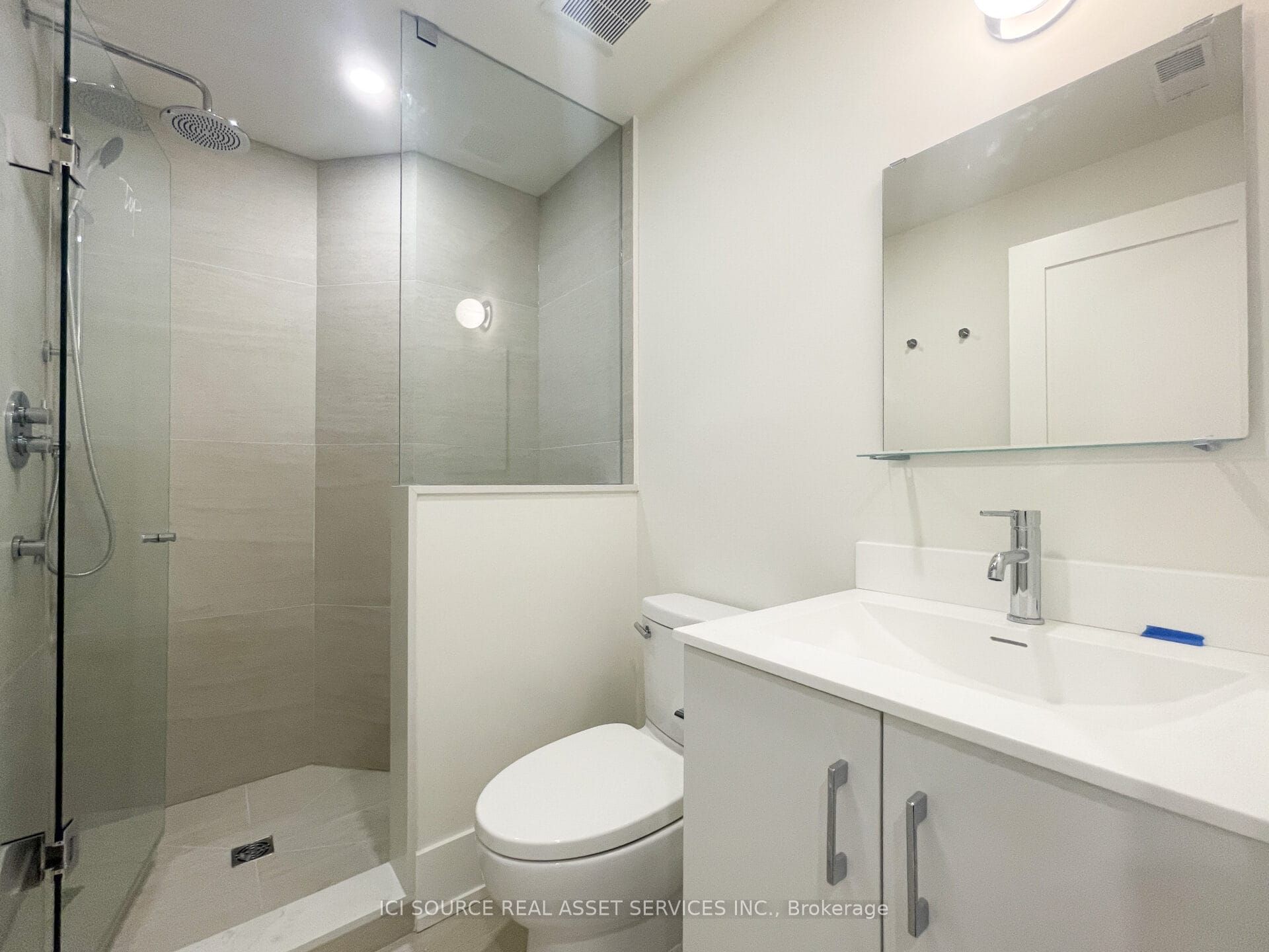 474 Palmerston Boulevard 2