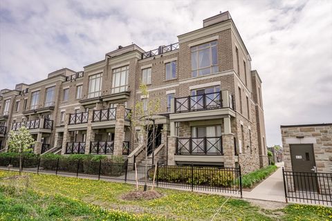 10 Dunsheath Way 202 Markham ON L6B 1N3