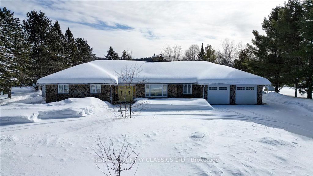 Photo of 37 Golfview Drive, Bancroft, ON K0L 1C0 (MLS # X12823160)