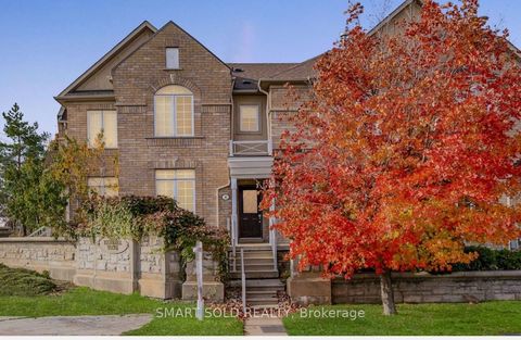 Photo of 4 Thornhill Woods Drive, Vaughan, ON L4J 8V3 (MLS # N12427884)