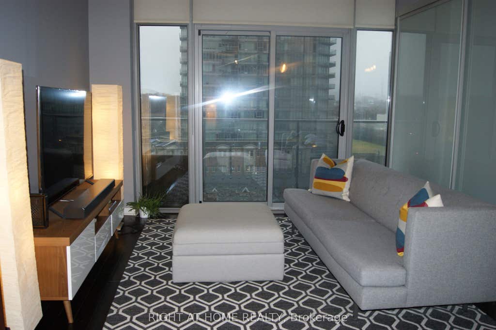 Photo of 103 The Queensway N/A #715, Toronto, ON M6S 5B3 (MLS # W13446292)