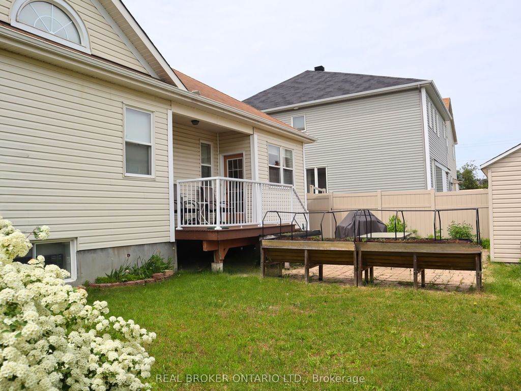 Photo of 204 Hillpark High Street, Orleans - Convent Glen and Area, ON K1W 0B5 (MLS # X13120428)