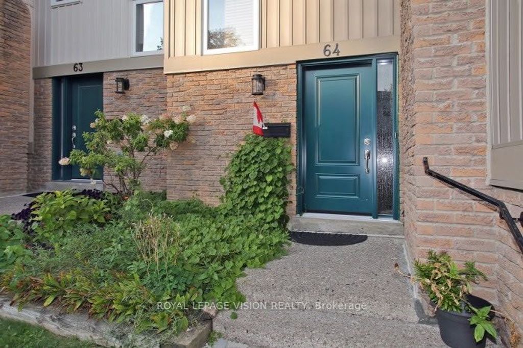 Photo of 7080 Copenhagen Road #64, Mississauga, ON L5N 2C9 (MLS # W12650650)