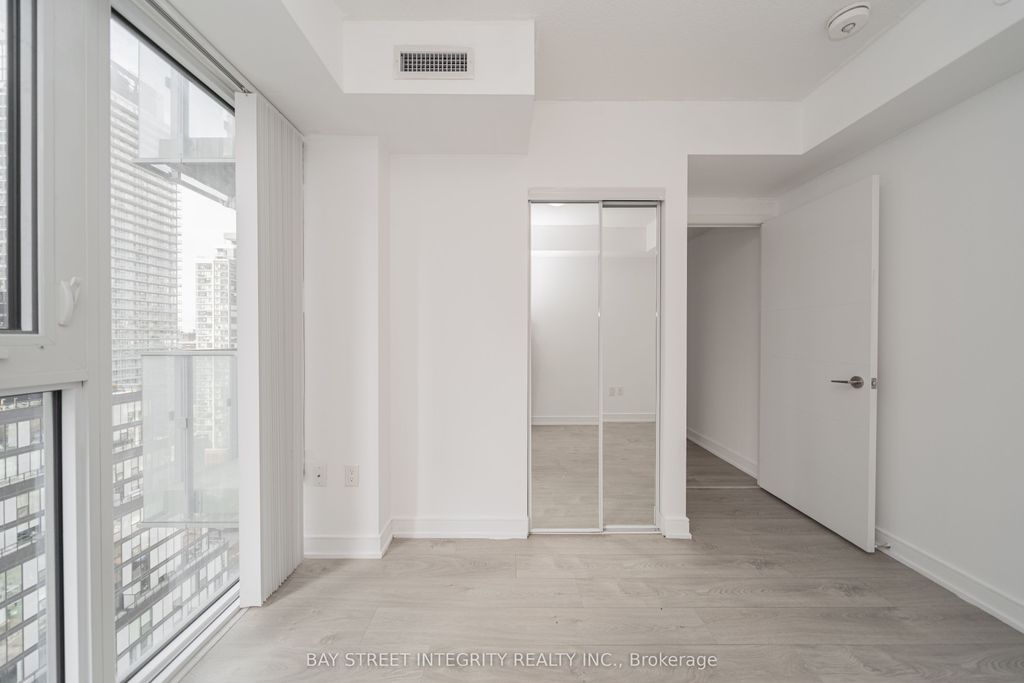 Photo of 50 Wellesley E Street #2801, Toronto, ON M4Y 0C8 (MLS # C12879870)