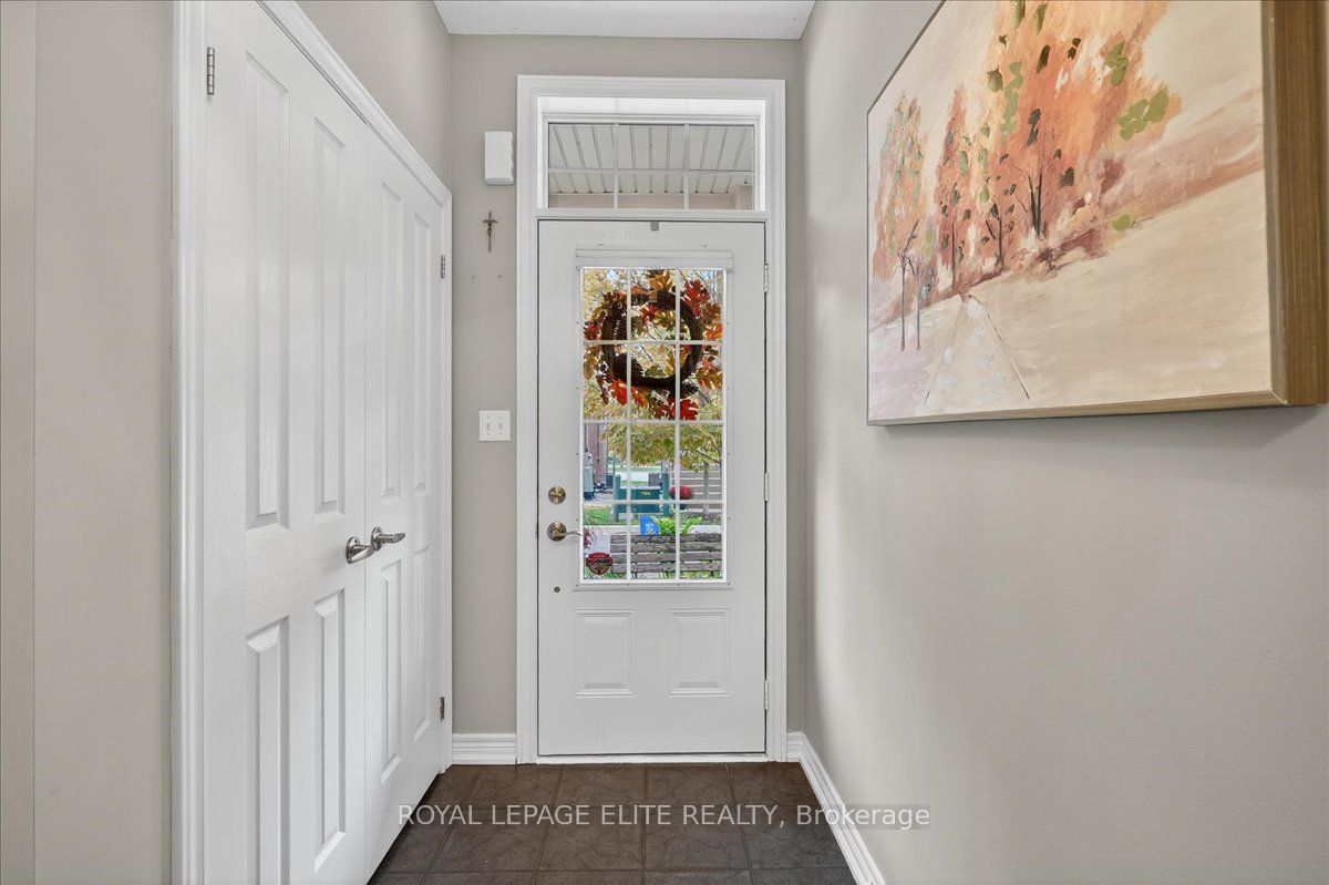 4165 Upper Middle Road 17