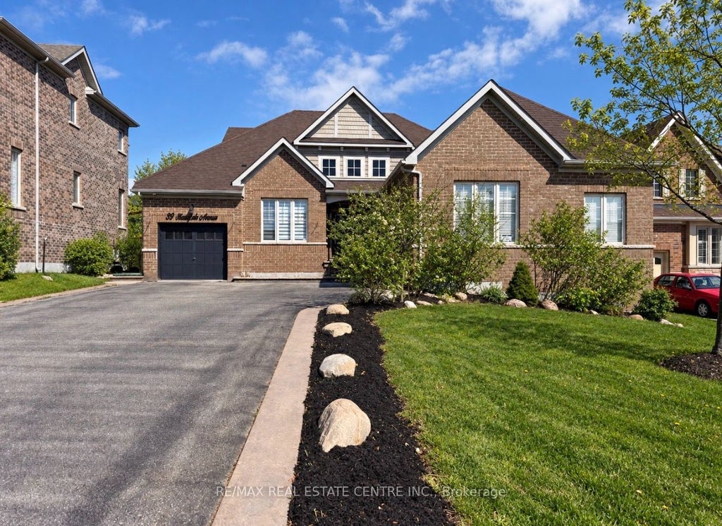 Photo of 33 Stonegate Avenue, Mono, ON L9W 6X1 (MLS # X13778262)