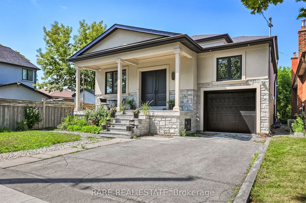Photo of 32 Bradfield Avenue W, Toronto, ON M8Z 2A3 (MLS # W12325802)