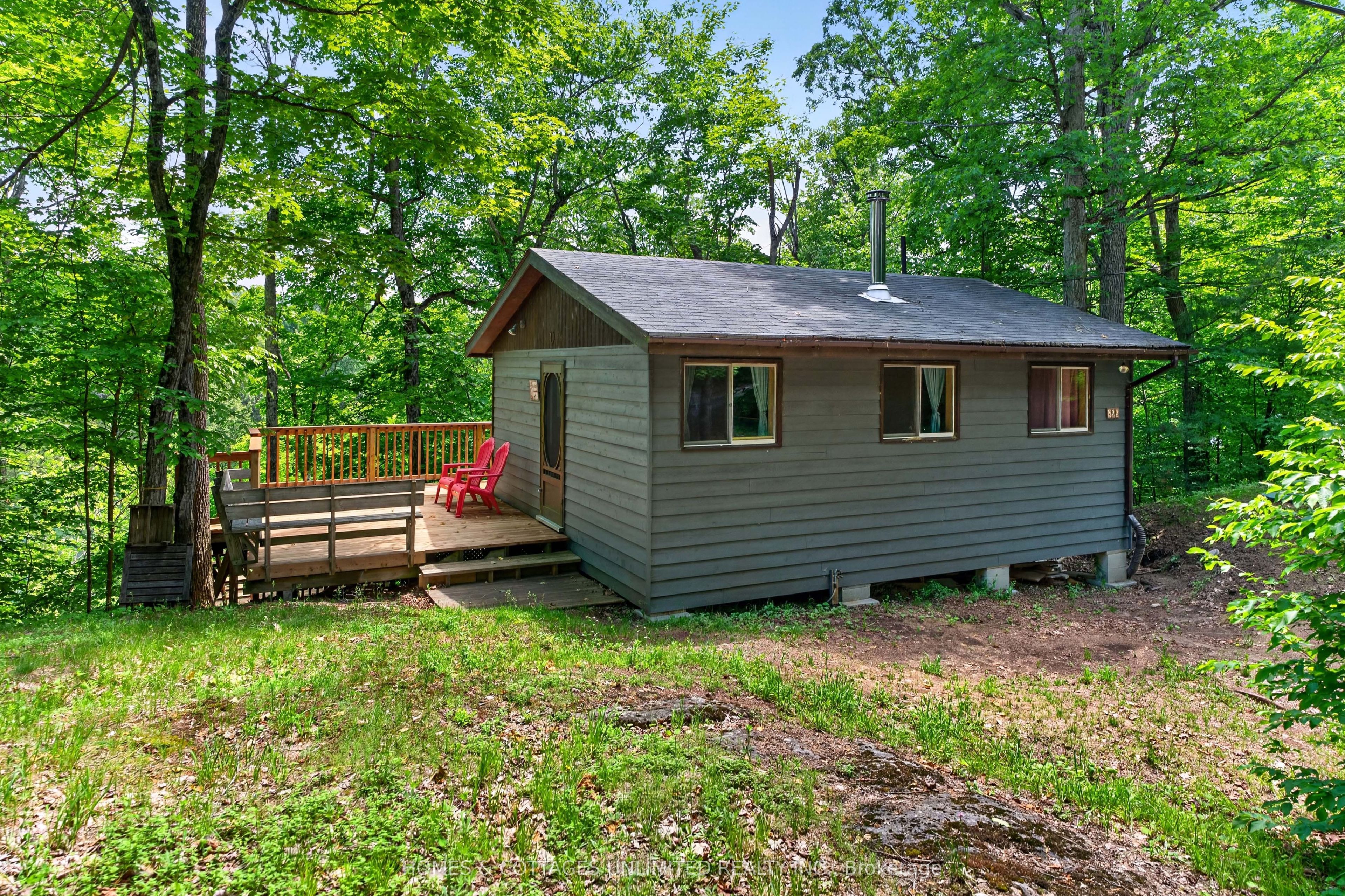 Photo 1 of 31 — 655 Farren Lake #12a Lane, Tay Valley, ON K0H 2B0