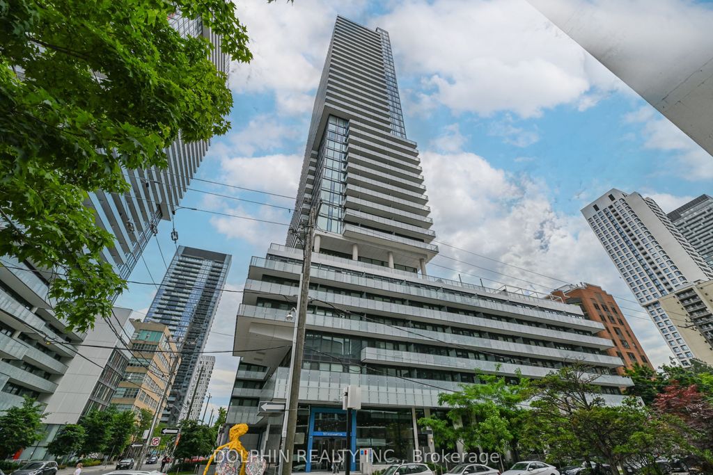 Photo of 161 Roehampton Avenue #1007, Toronto, ON M4P 1P9 (MLS # C13470328)