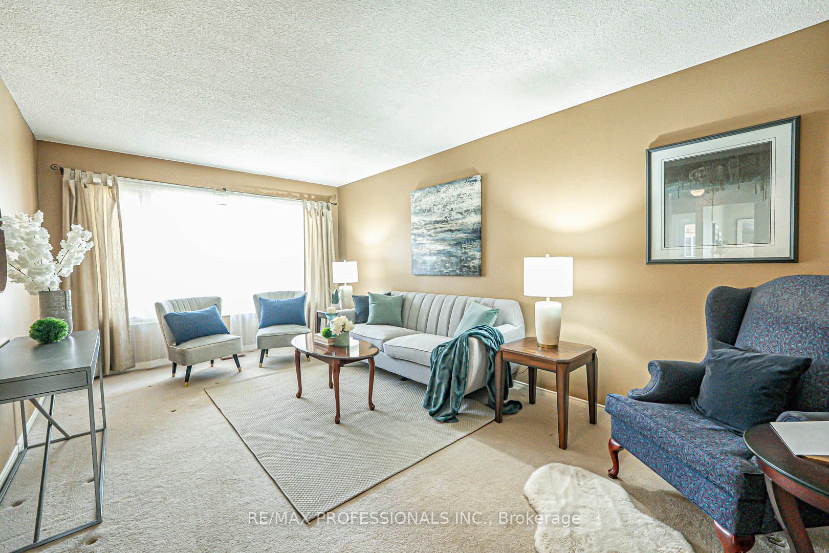 3953 Selkirk Place