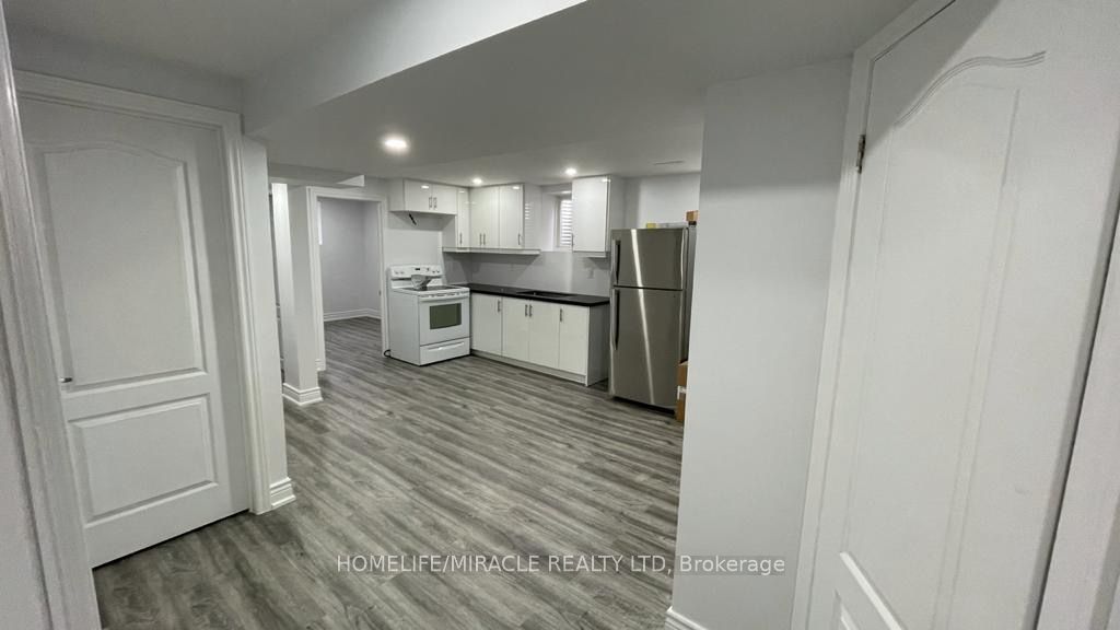 7010 Cordingley Crescent Bsmt