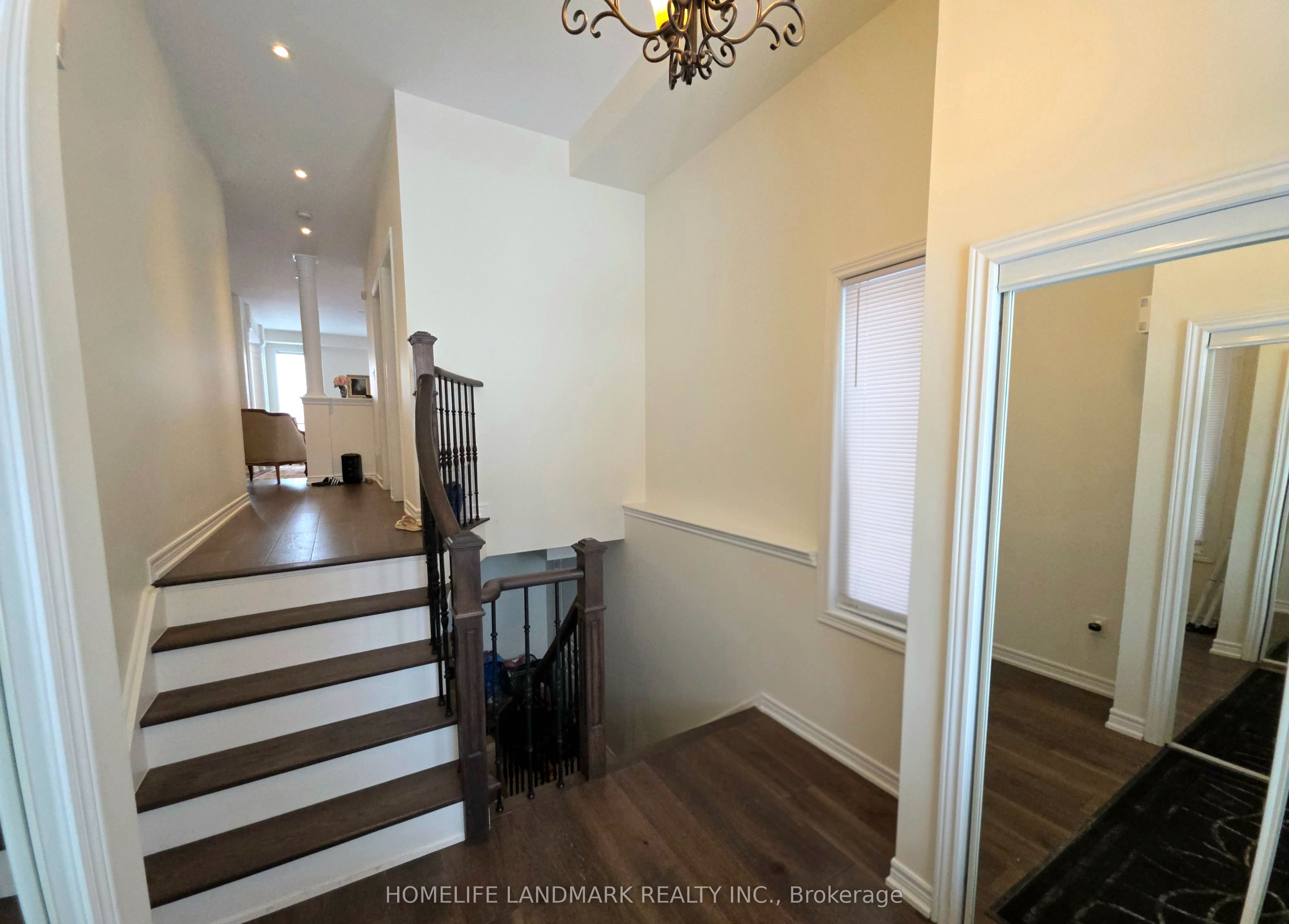41 Mansard Drive