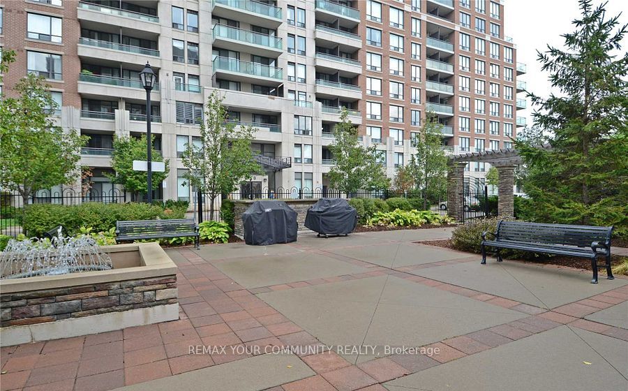 350 Red Maple Road 612