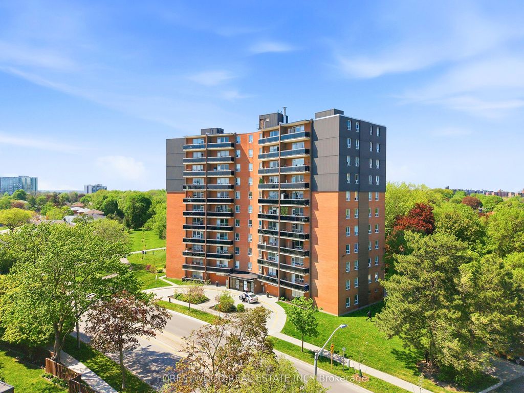 Photo of 3145 Queen Frederica Drive #506, Mississauga, ON L4Y 3A7 (MLS # W13167120)