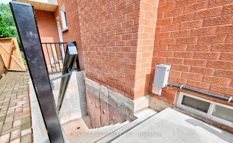 1200 RUSHBROOKE Drive Lower Oakville ON L6M 1K9