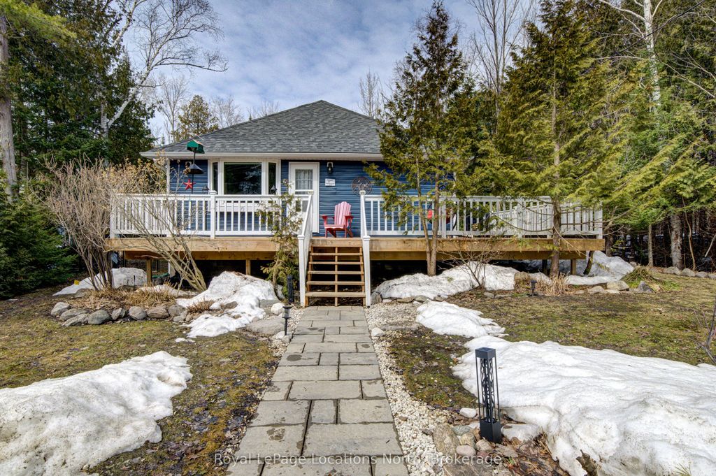Photo of 2 Maplewood Drive, Tiny, ON L0L 1P1 (MLS # S12980704)