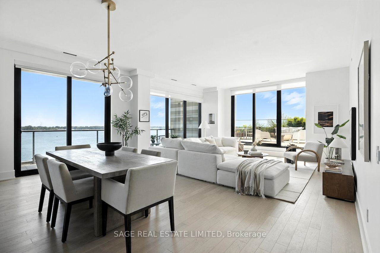 118 Merchants Wharf N/A 910