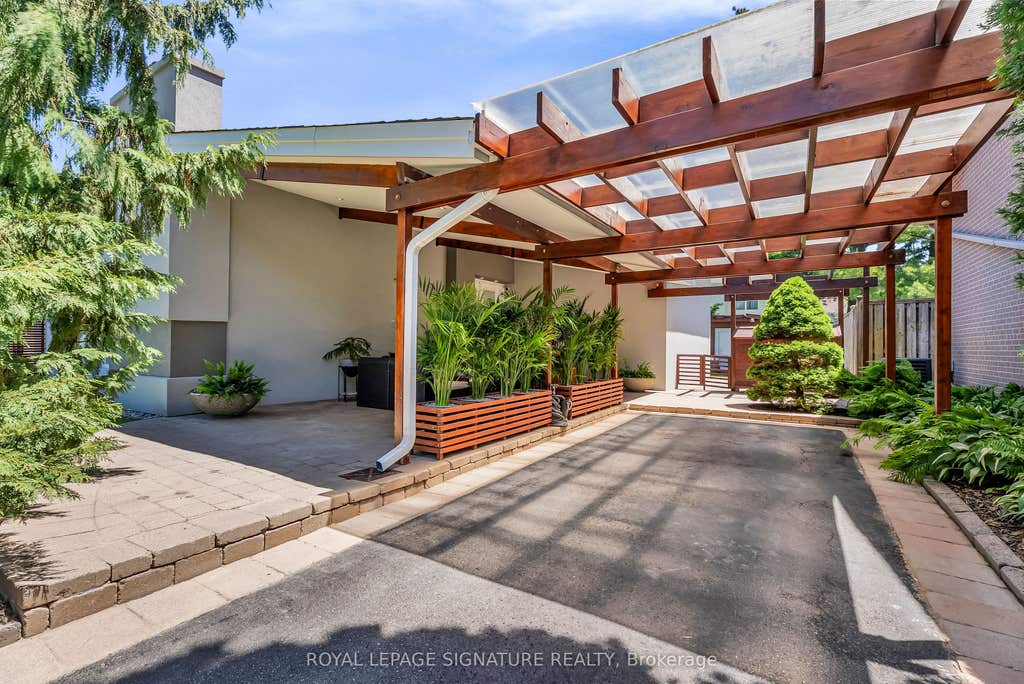 Photo of 17 Kestell Lane, Toronto, ON M3A 2Z2 (MLS # C13430338)