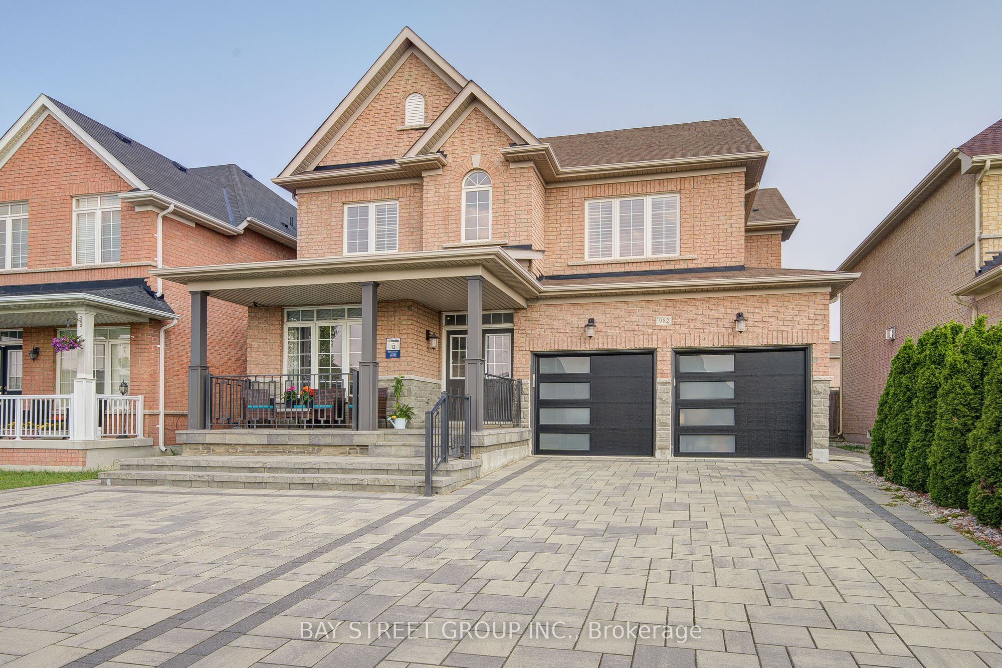 982 Bristol Road W