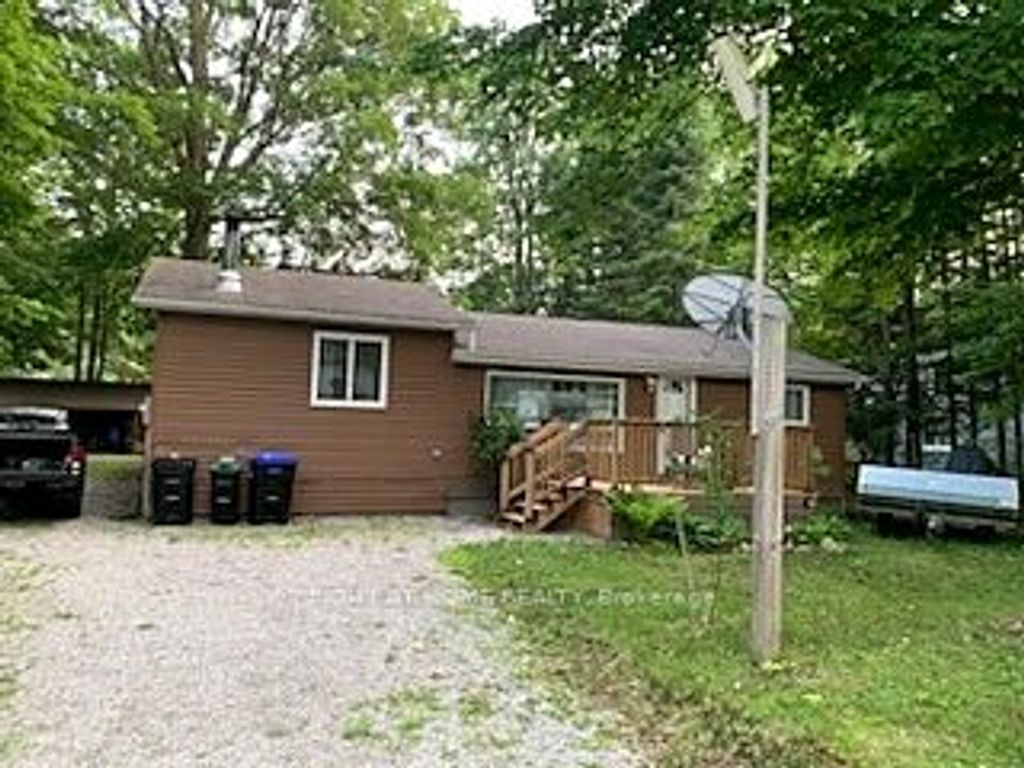 Photo of 45 Heda Drive, Tiny, ON L9M 0B3 (MLS # S13004924)