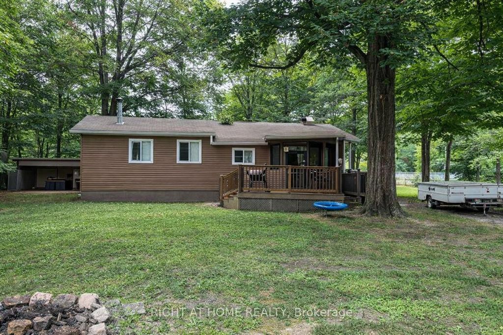 Photo of 45 Heda Drive, Tiny, ON L9M 0B3 (MLS # S13004924)