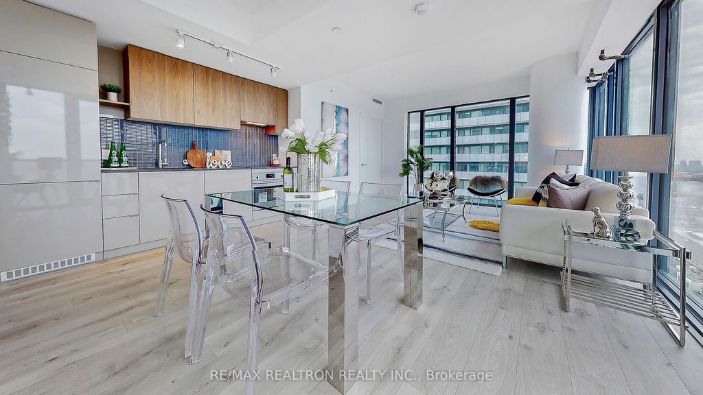 Photo of 161 Roehampton Avenue #2809, Toronto, ON M4P 1P9 (MLS # C12395124)