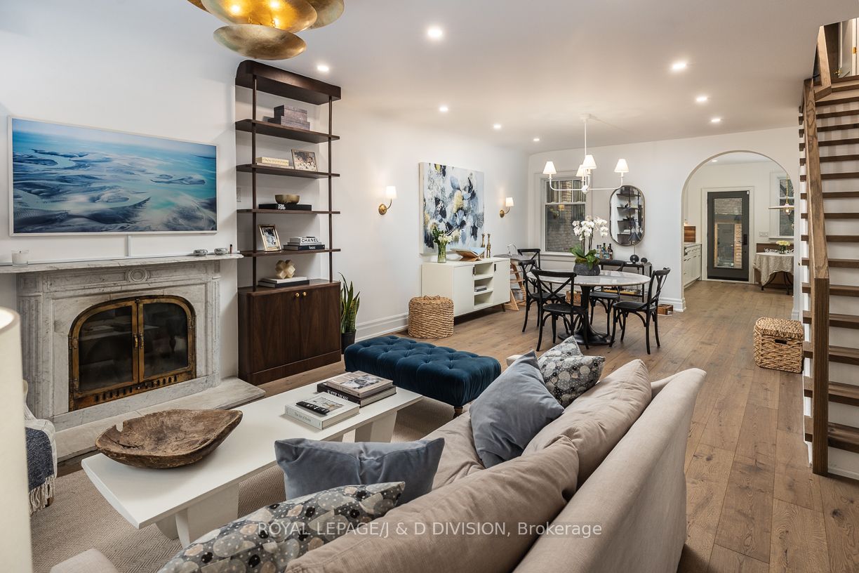 102 Shaftesbury Avenue