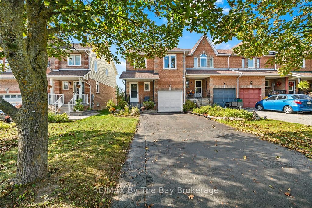 Photo of 92 Brucker Road, Barrie, ON L4N 8H9 (MLS # S12451530)
