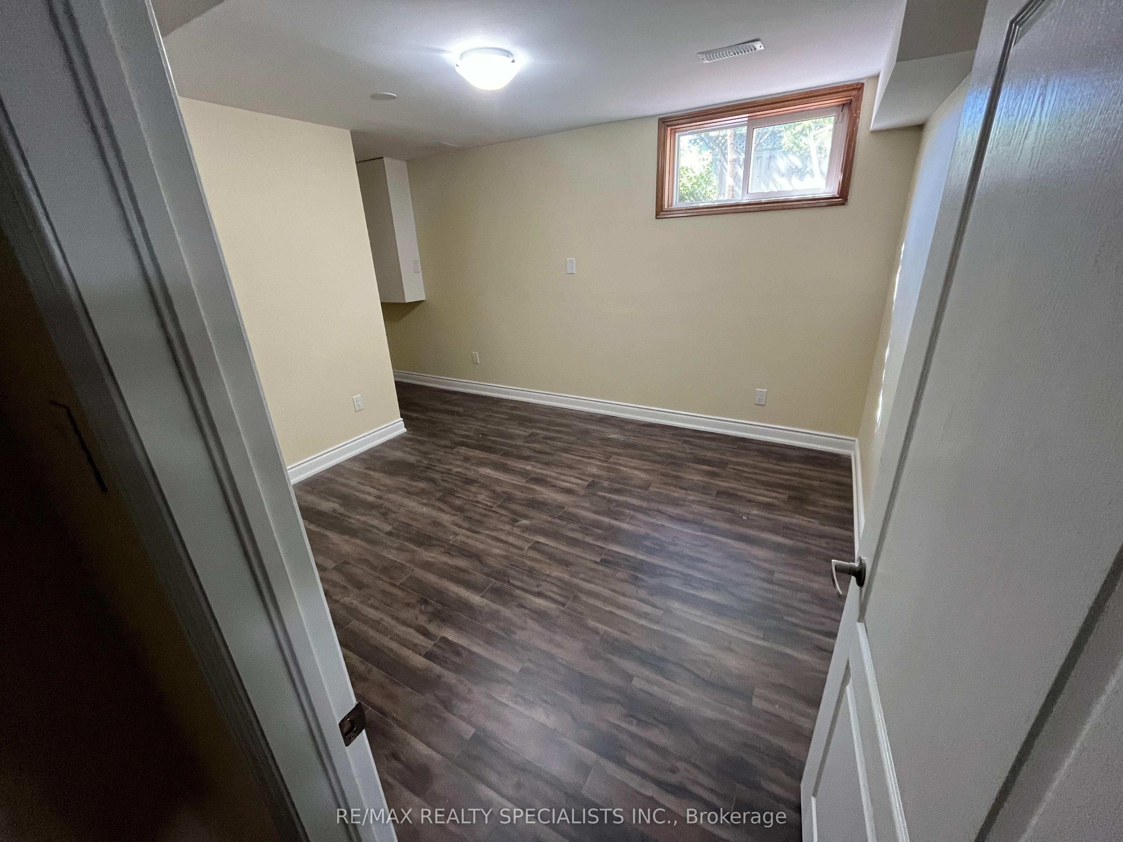 1445 Brentano Boulevard