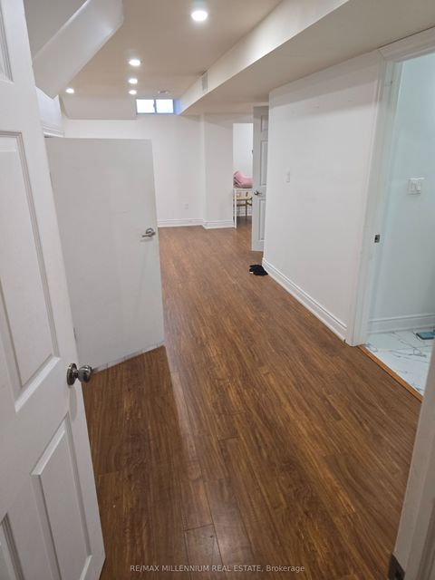 6399 SEAVER Road Mississauga ON L5V 2J2