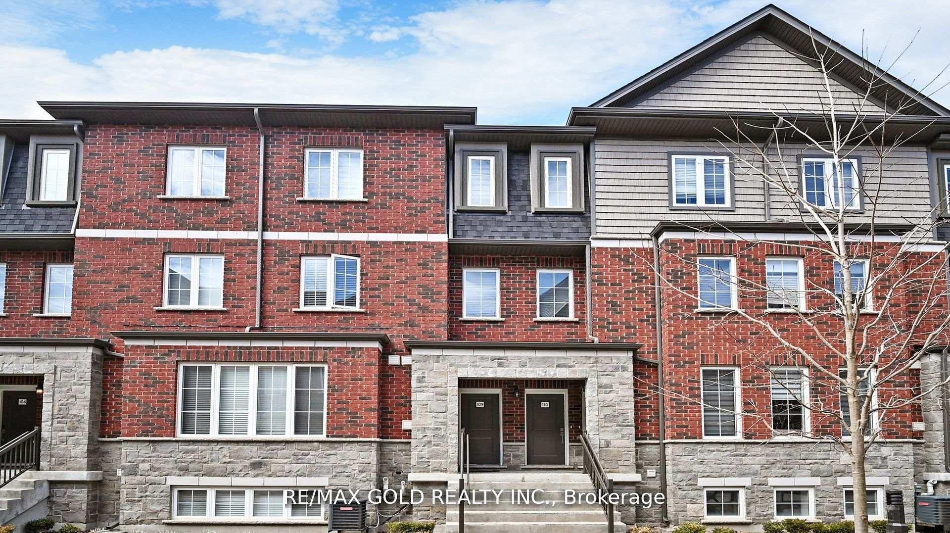 445 Ontario Street S 109