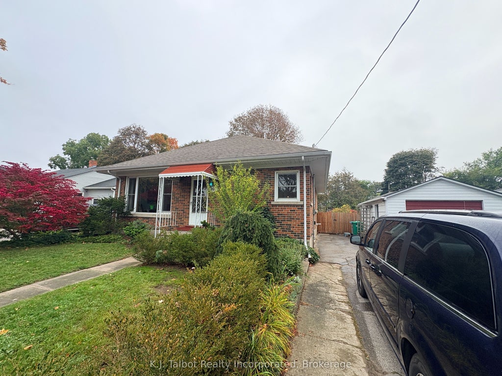 Photo of 207 Cameron Street, Goderich, ON N7A 3K9 (MLS # X13886502)