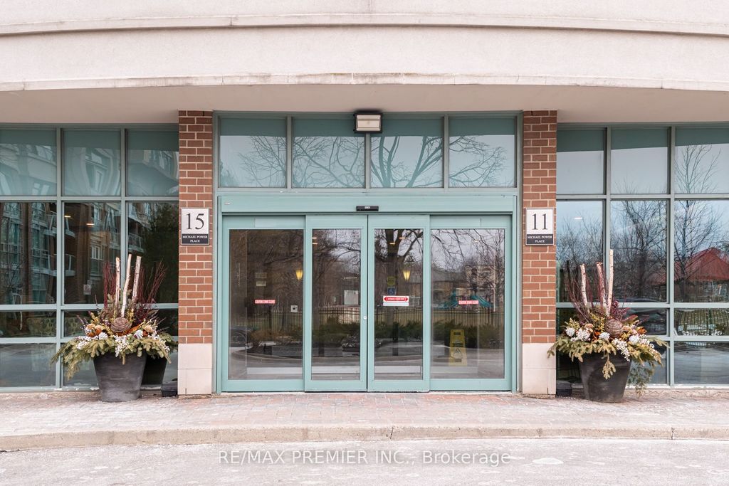 Photo of 15 Michael Power Place #PH06, Toronto, ON M9A 5G4 (MLS # W12959400)