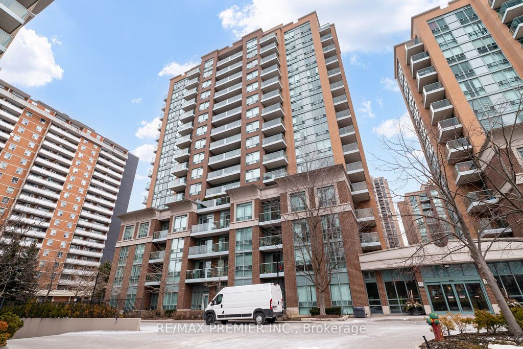 Photo of 15 Michael Power Place #PH06, Toronto, ON M9A 5G4 (MLS # W12959400)