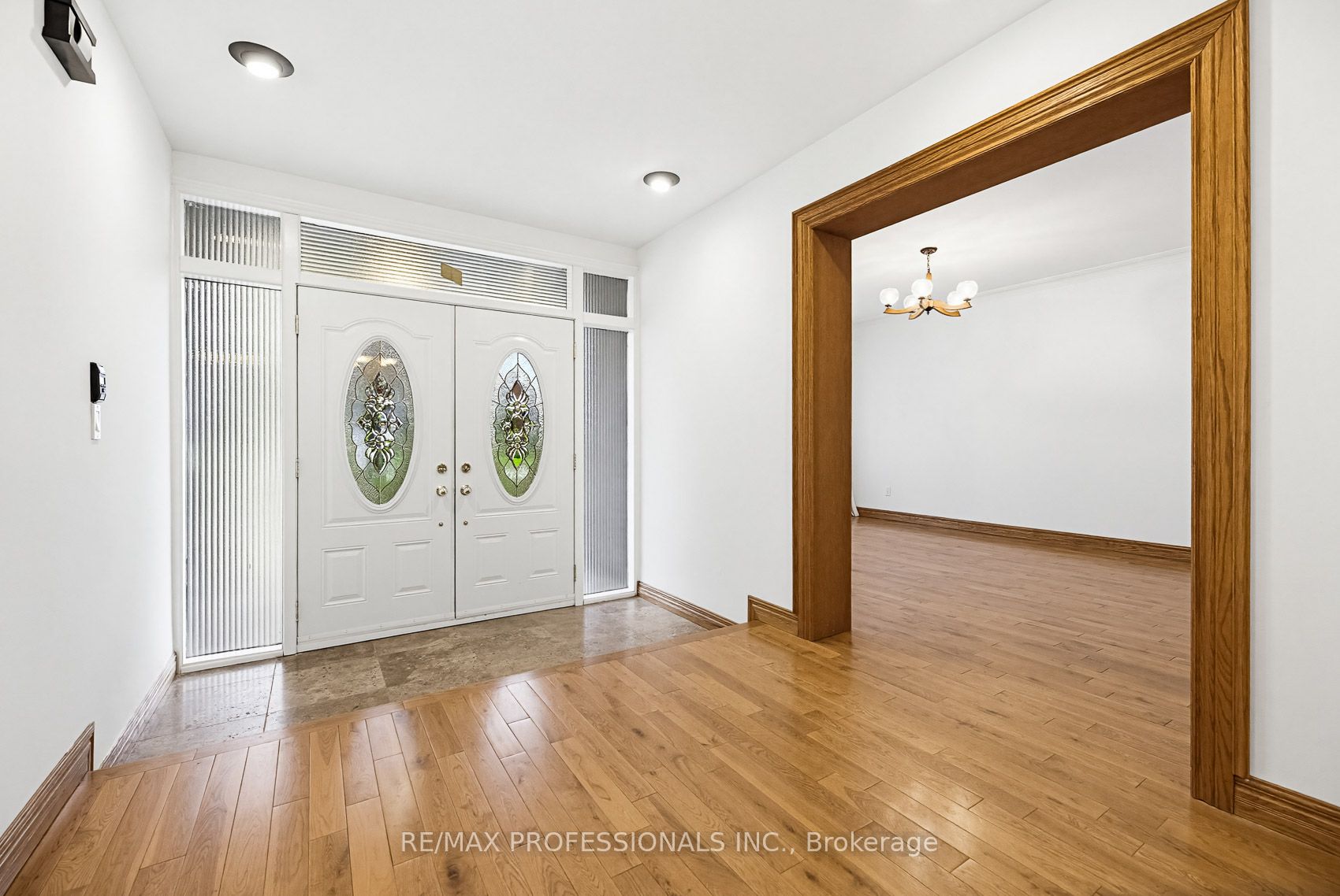 26 Neilor Crescent