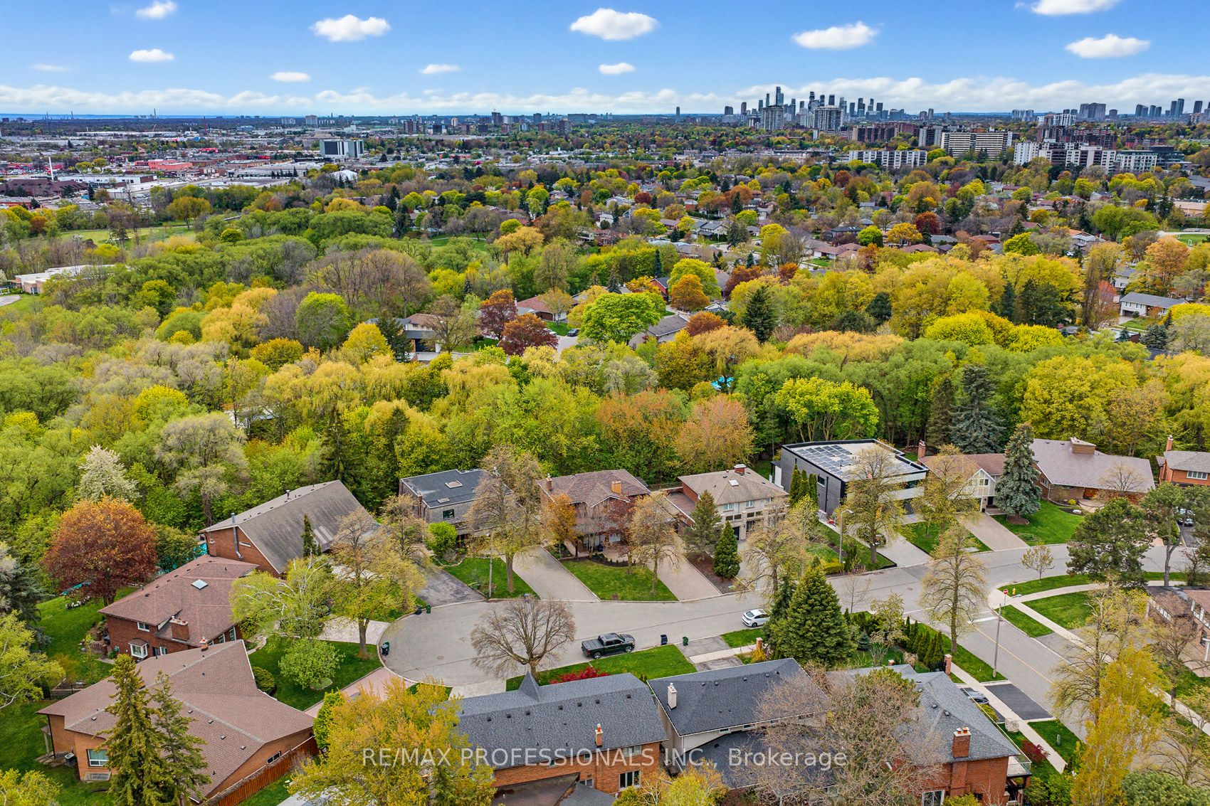 26 Neilor Crescent