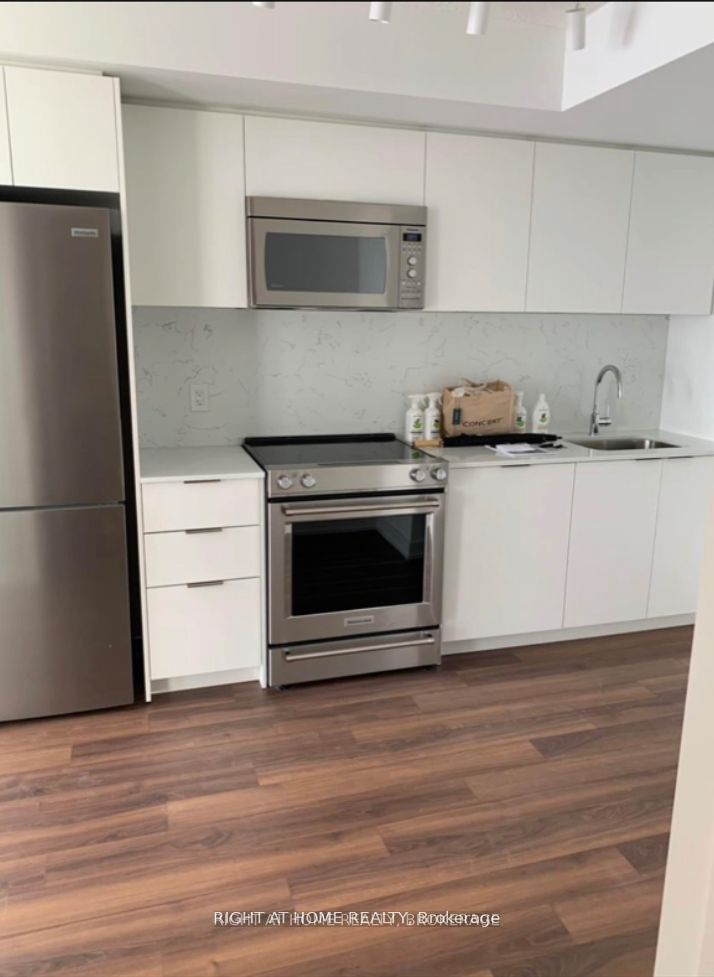 30 Samuel Wood Way 2109