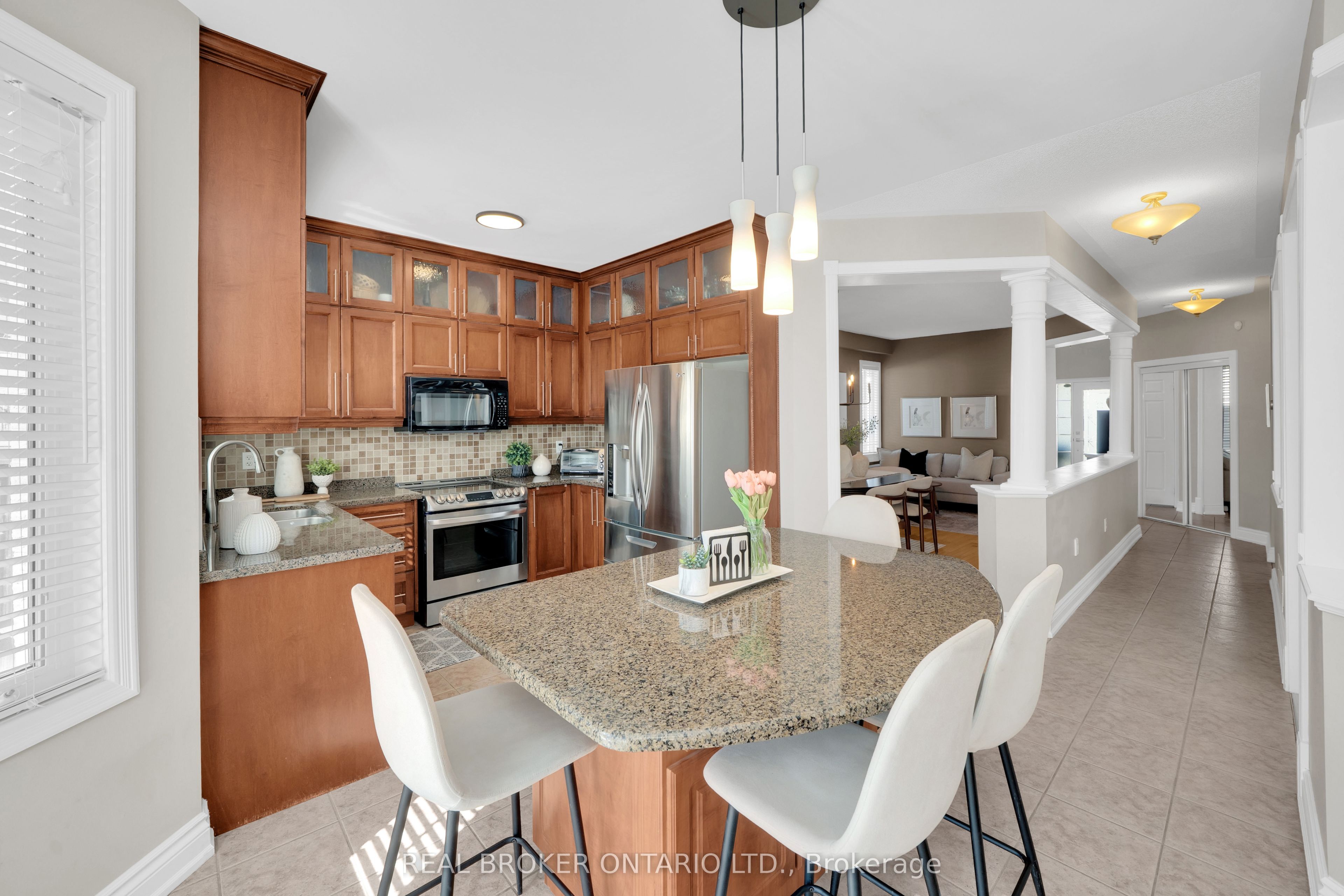 217 Ellis Crescent